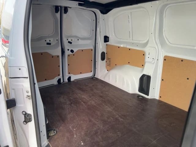 Peugeot Expert 2.0 BlueHDi 145 L2 S&S EAT8 — 11