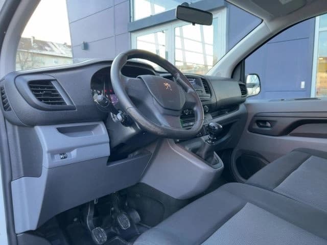 Peugeot Expert L2 1.5 BlueHDi 120 S&S — 8