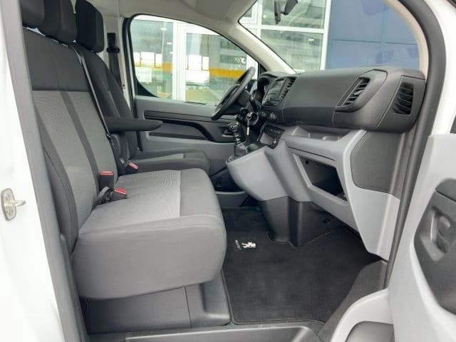 Peugeot Expert L2 1.5 BlueHDi 120 S&S — 9