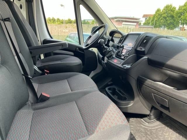Peugeot Boxer HDi 335 L3H2 S&S — 9
