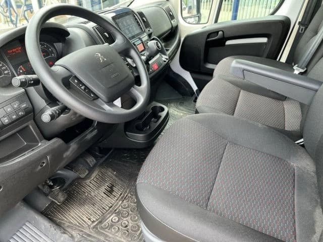 Peugeot Boxer HDi 335 L3H2 S&S — 10
