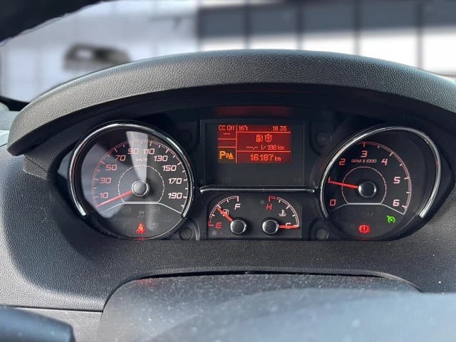 Peugeot Boxer 335 L2H2 BlueHDi 140 Stop&Start — 12