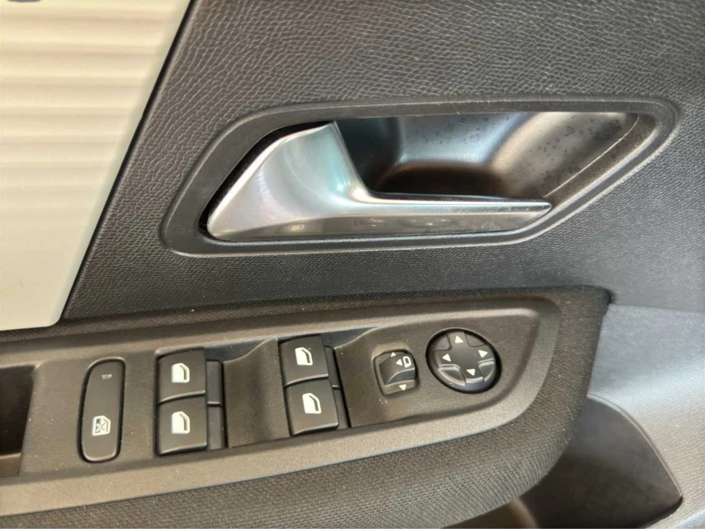 Citroen C4 C4 136 e-DSC Plus //Kamera/Sitzheizung/LED/Navi — 9