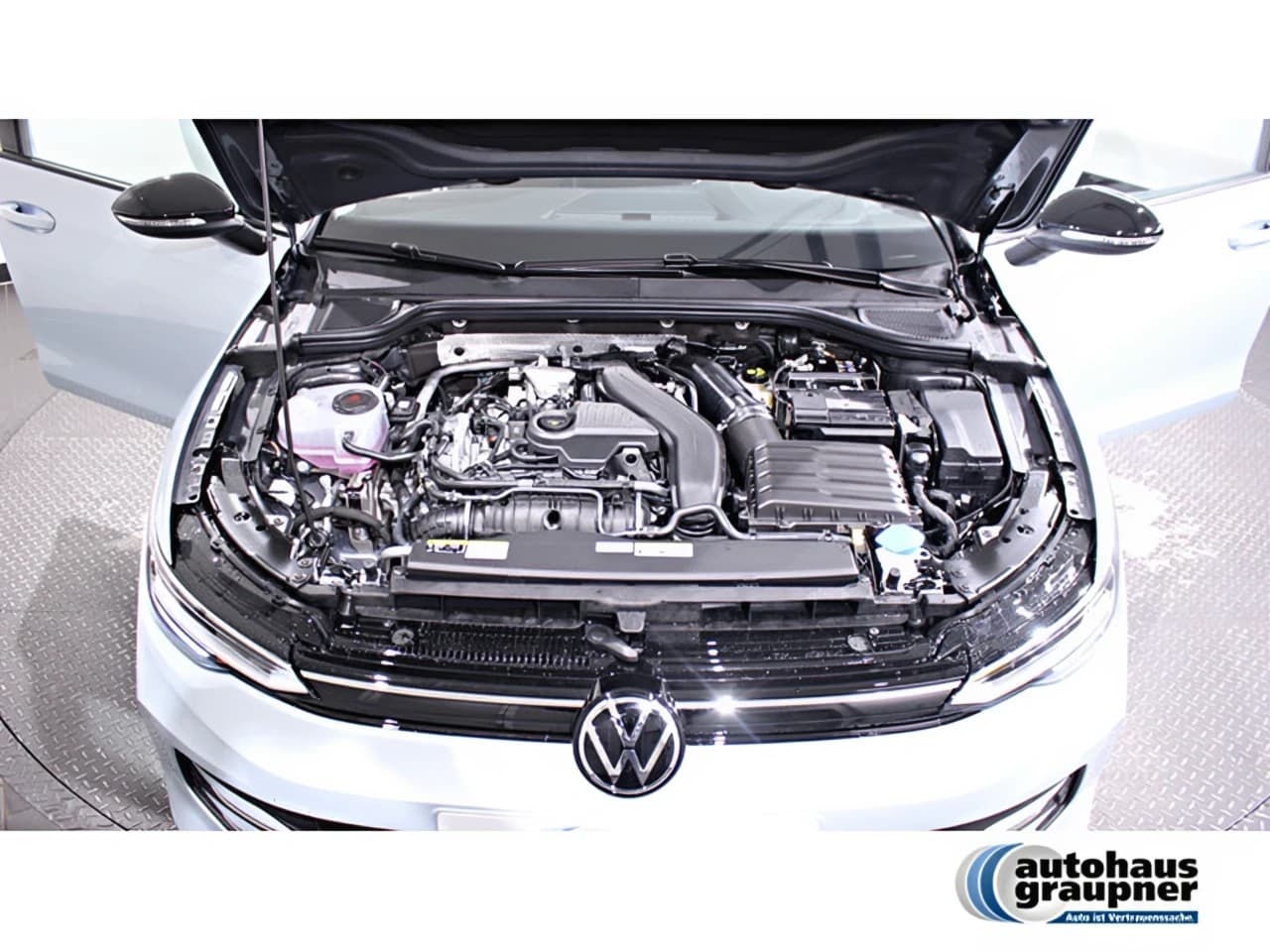 Volkswagen Golf VIII — 7