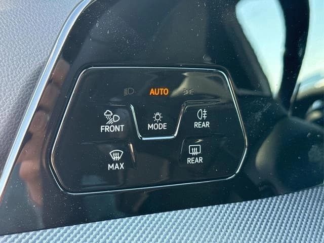 Volkswagen Golf R 4x4 PANO MATRIX HUD HARMAN NAVI 360 KA... — 19