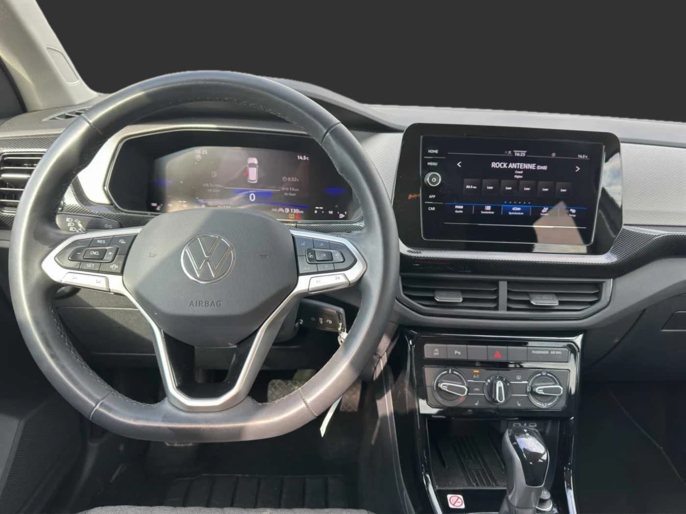 Volkswagen T-Cross TSI Life // Klima/ LED/Sitzheizung — 4