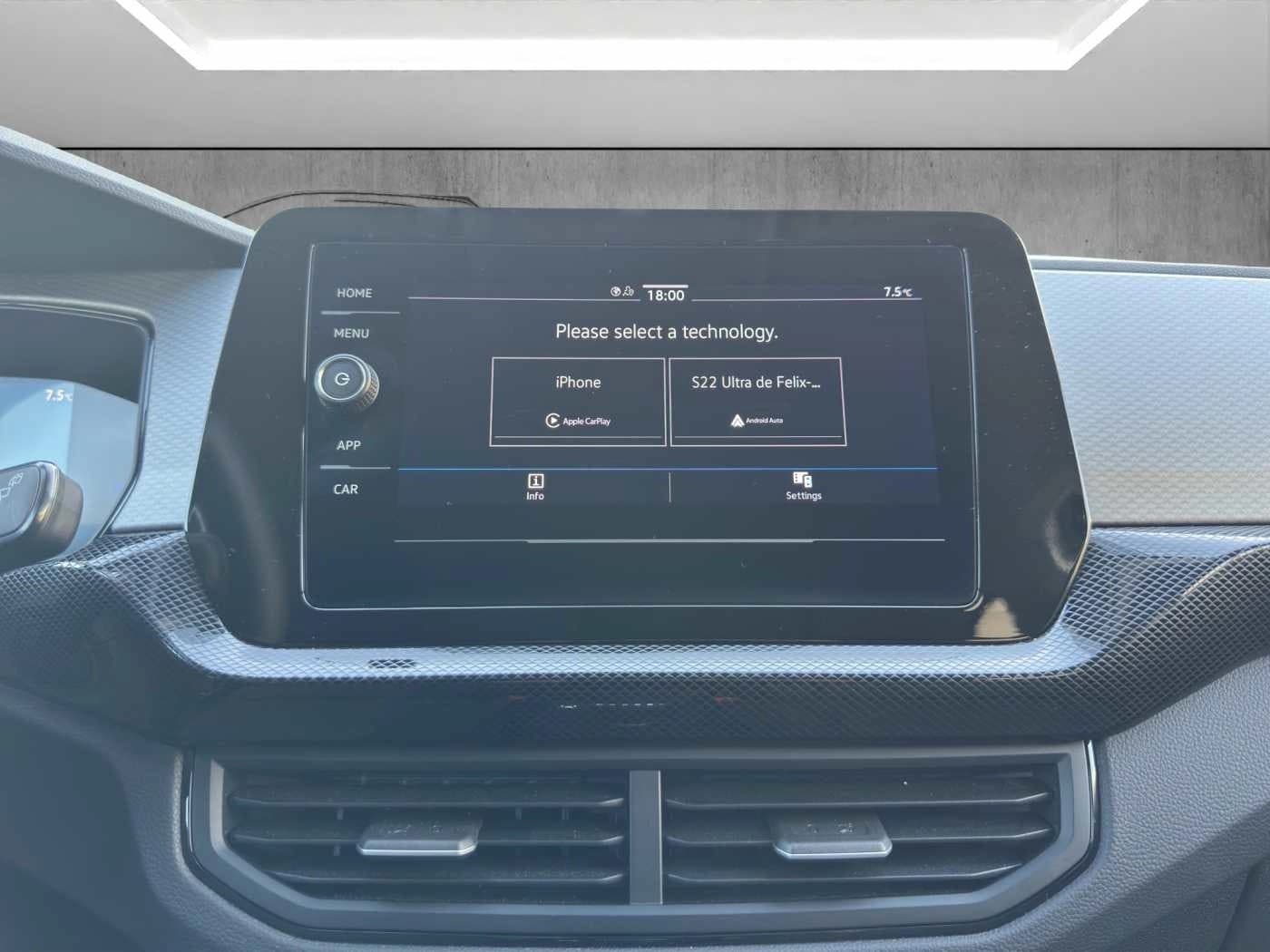 Volkswagen T-Cross 1.0 TSI //Kamera/LED/Sitzheizung — 7