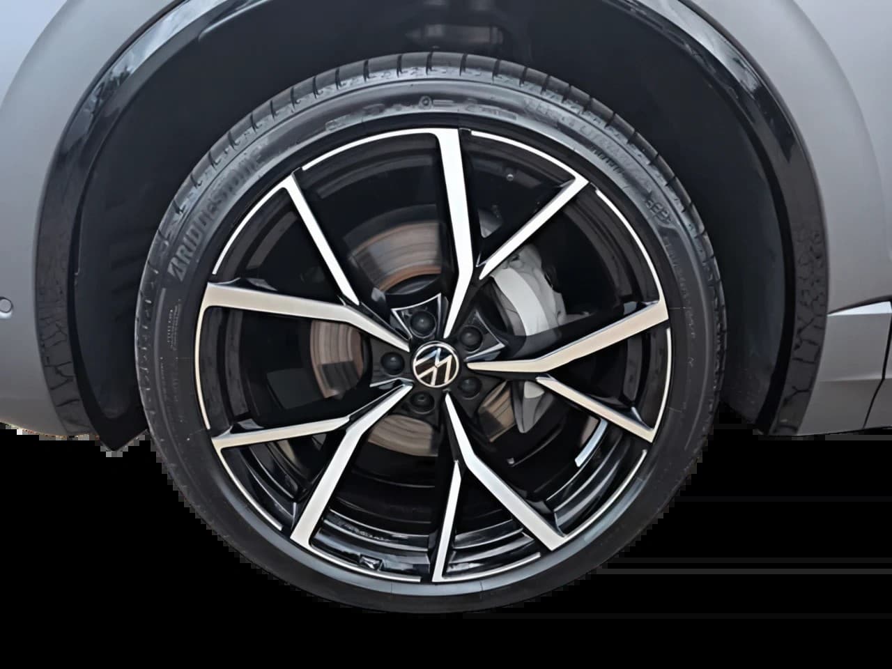 Volkswagen Touareg R-Line V6 TDI 4MO MATT+STHZ+LUFT+PANO+22 — 9