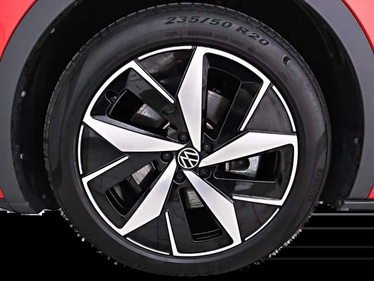 Volkswagen ID.5 GTX (84 kWh) 4Motion AHK — 2