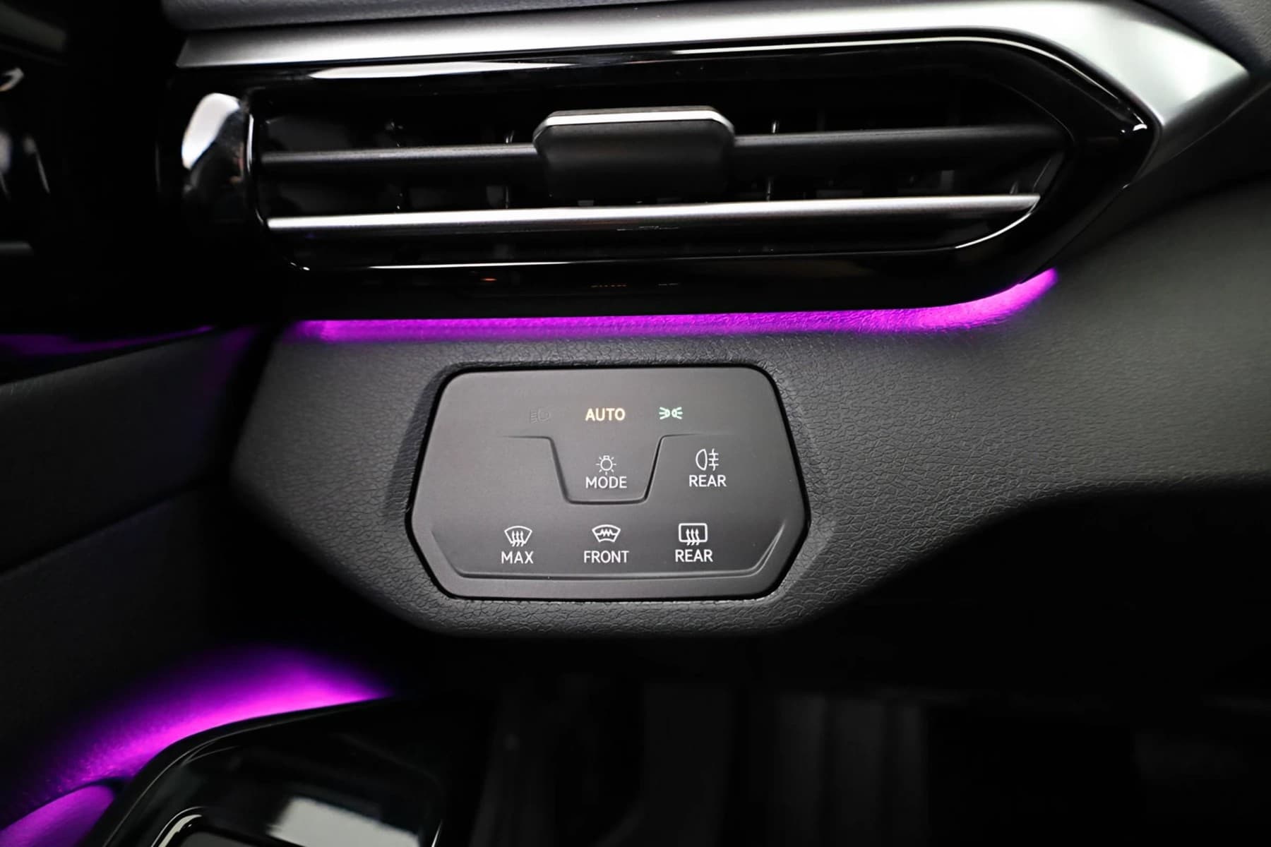 Volkswagen ID.4 Pure Performance, Navi, IQ.Drive, AreaView, FS-beheizbar, el. Klappe, Winter, 18-Zoll — 13