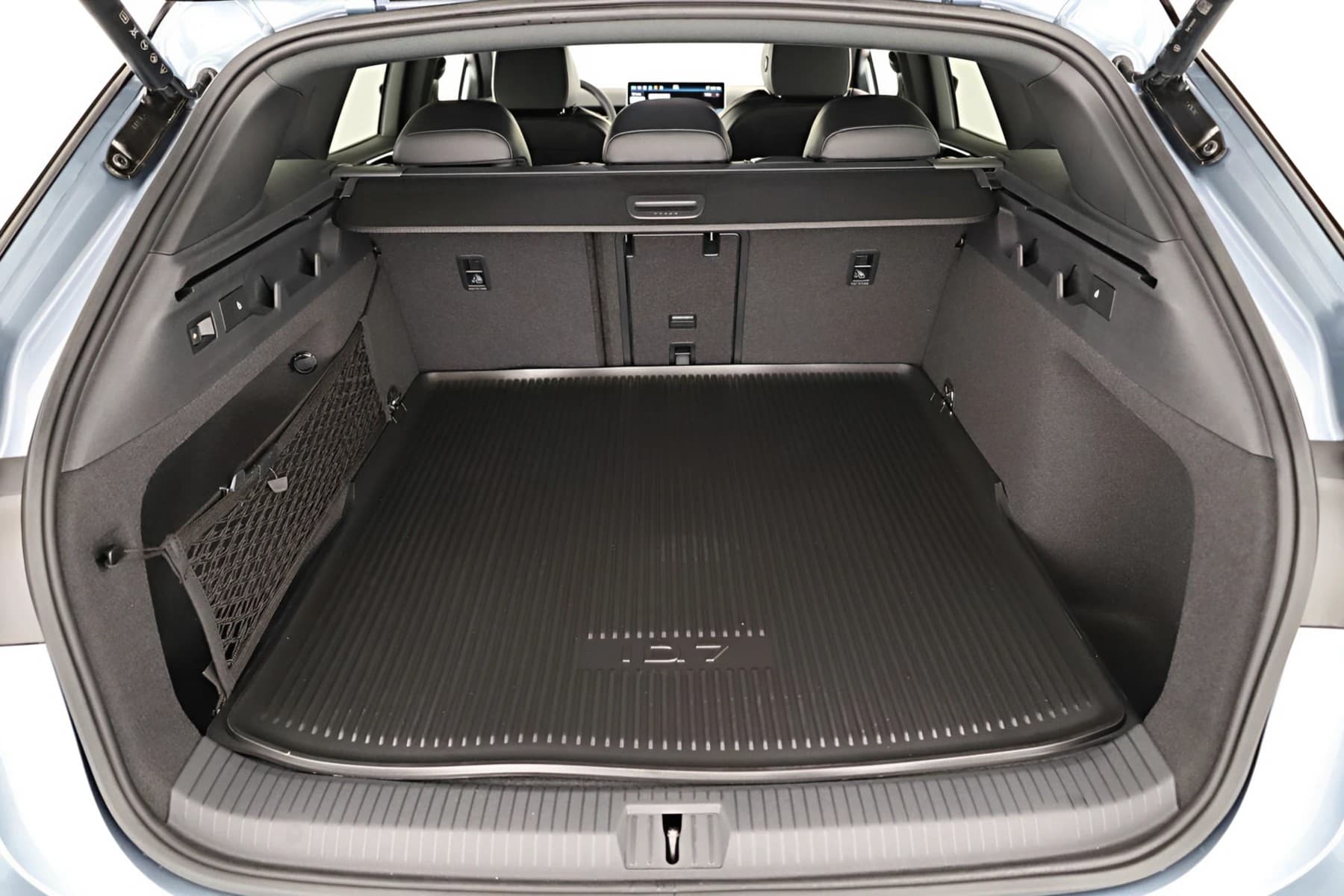 Volkswagen ID.7 Pro Black, AHK, HuD, IQ.Light, IQ.Drive, AreaView, Side, Winter, 19-Zoll — 13