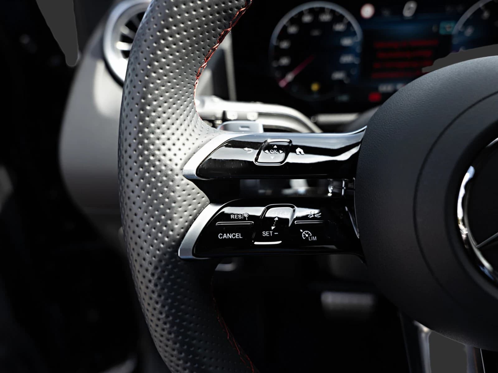 Mercedes-Benz B 200 AMG-Sport/Multibeam/Cam/Totw/Winter/SHZ/18 — 18