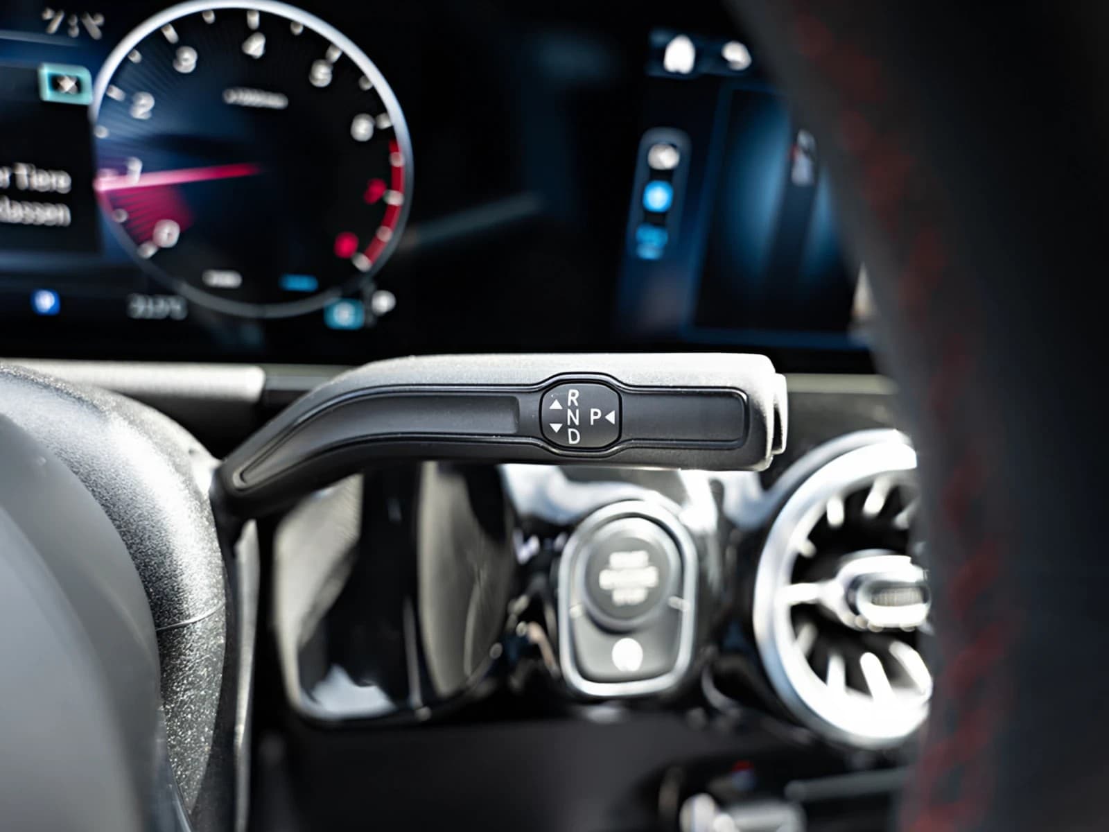Mercedes-Benz B 200 AMG-Sport/Multibeam/Cam/Totw/Winter/SHZ/18 — 19