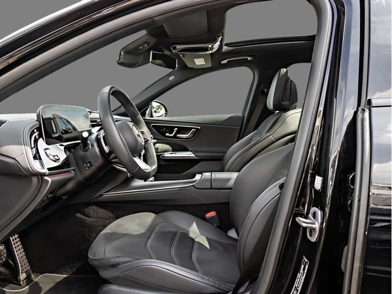 Mercedes-Benz E 220 d 4M AMG-Sport/Super/Pano/Burm/360/Night — 12