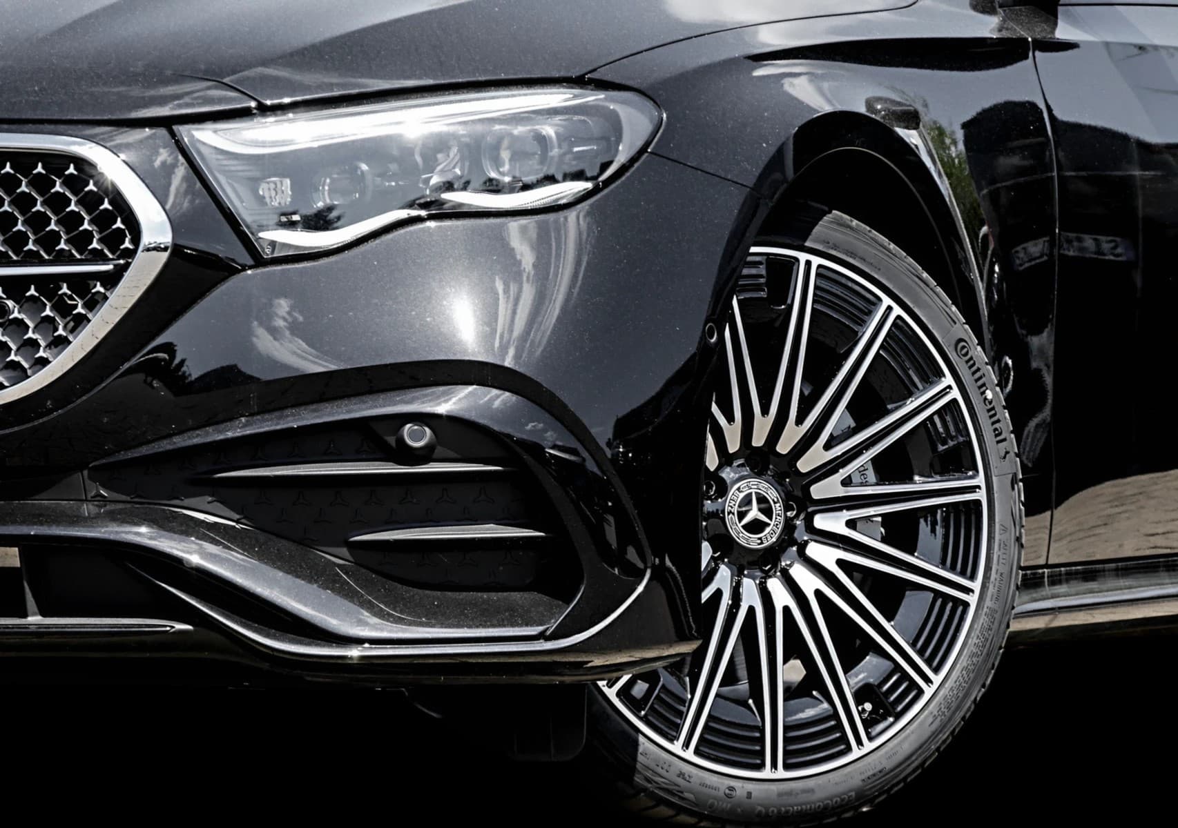 Mercedes-Benz E 200 AMG-Sport/Pano/Super/360/Distr/Keyl/Night — 6