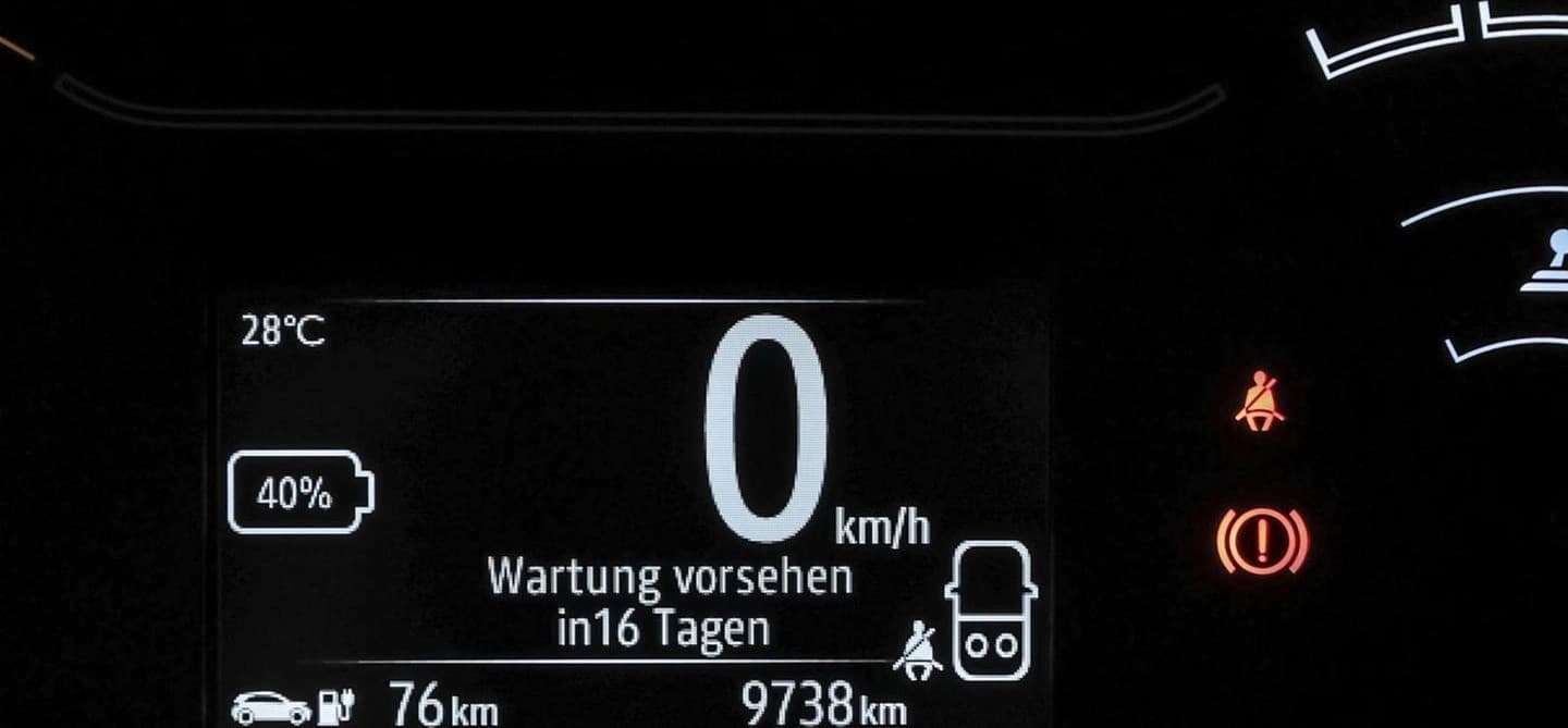Dacia Spring Essential KLIMA CARPLAY KAMERA — 11